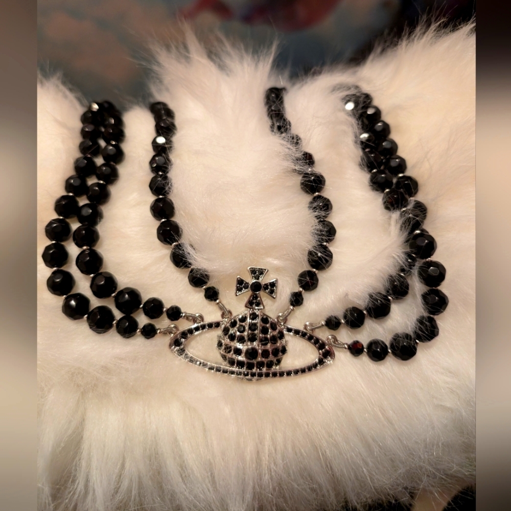 Vivienne Westwood Choker